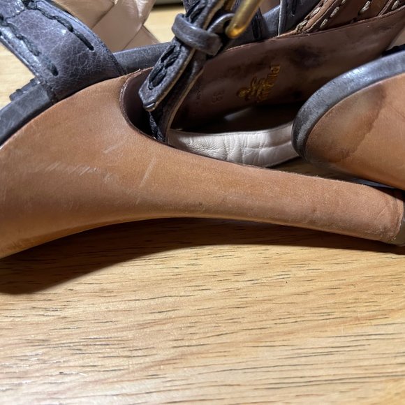 Womens Prada Gray Platform Strappy Leather Heels 38 US/8 * - Picture 15 of 16